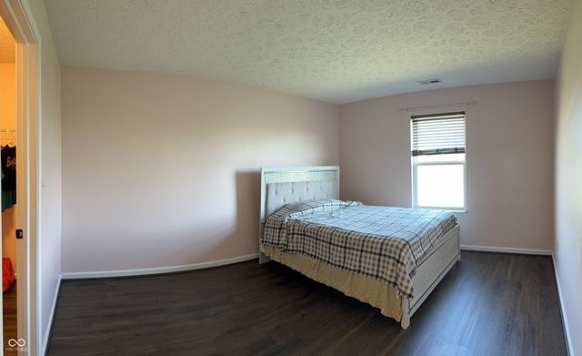 1881 Wynnewood Lane, Avon, IN 46123