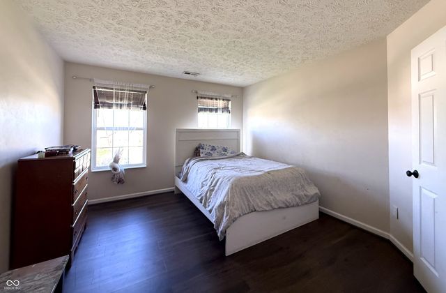 1881 Wynnewood Lane, Avon, IN 46123