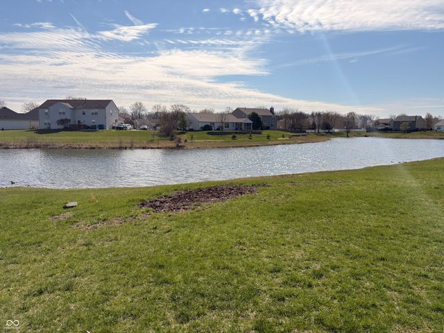 1881 Wynnewood Lane, Avon, IN 46123