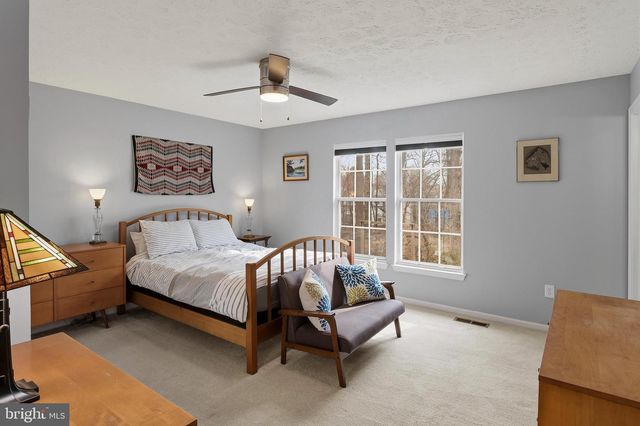 864 SNOW VALLEY LN, Odenton, MD 21113