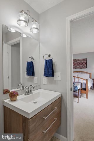 864 SNOW VALLEY LN, Odenton, MD 21113