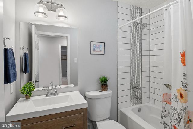 864 SNOW VALLEY LN, Odenton, MD 21113