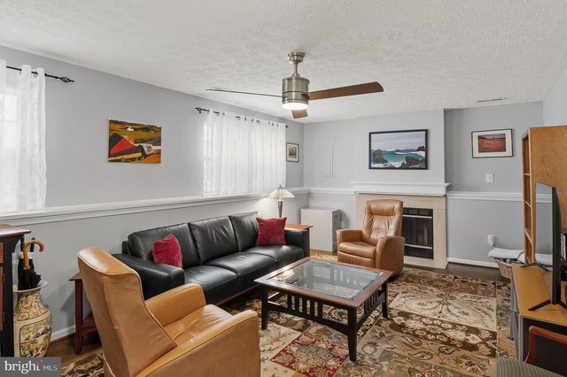 864 SNOW VALLEY LN, Odenton, MD 21113