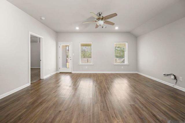 12721 Fowler Dr, Denham Springs, LA 70706