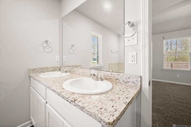 12721 Fowler Dr, Denham Springs, LA 70706