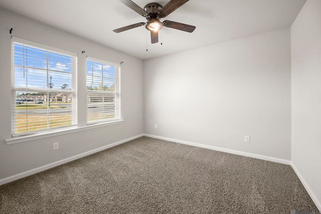 12721 Fowler Dr, Denham Springs, LA 70706