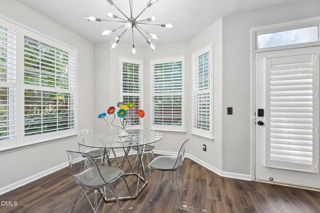 1124 Silky Dogwood Trail, Apex, NC 27502