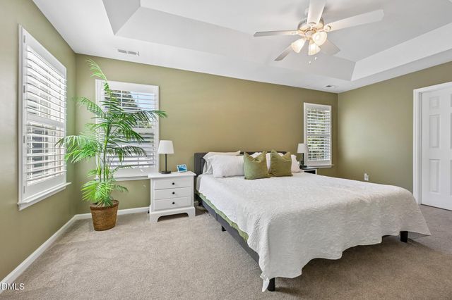 1124 Silky Dogwood Trail, Apex, NC 27502