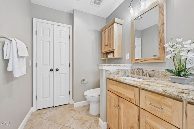 1124 Silky Dogwood Trail, Apex, NC 27502