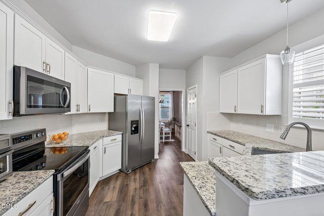 1124 Silky Dogwood Trail, Apex, NC 27502