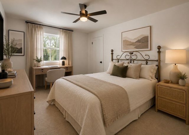 21 South Ave, Taunton, MA 02780