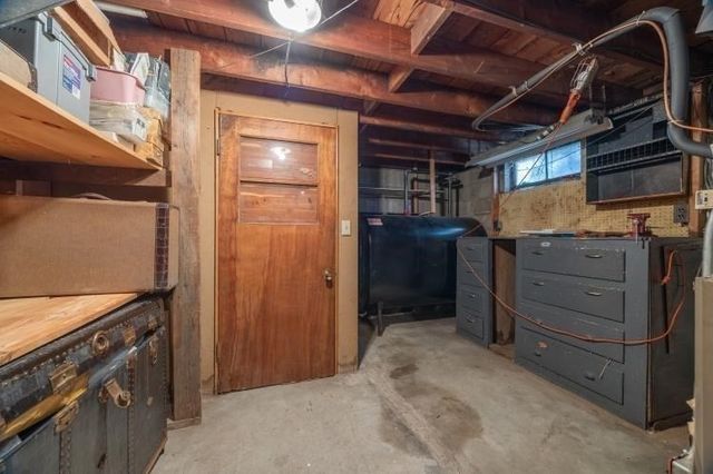 21 South Ave, Taunton, MA 02780