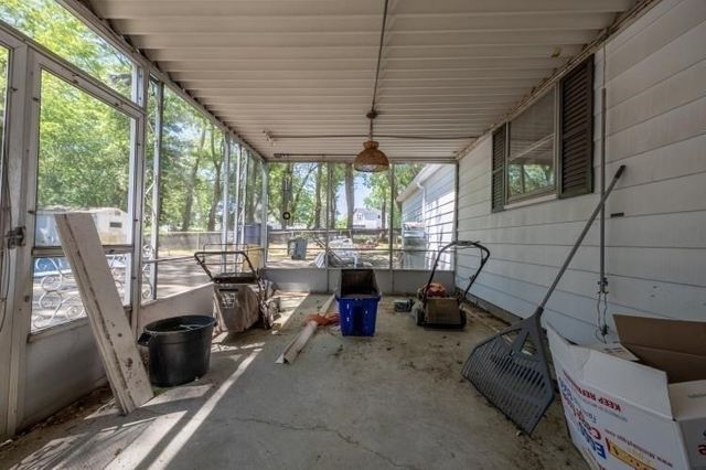 21 South Ave, Taunton, MA 02780
