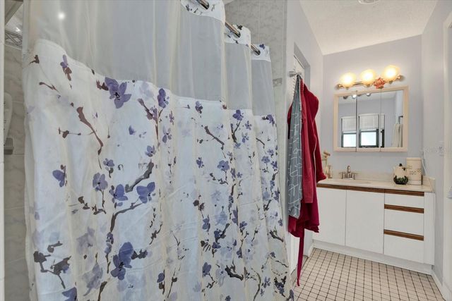 8186 TERRACE GARDEN DRIVE N 601, St Petersburg, FL 33709