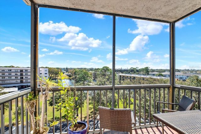 8186 TERRACE GARDEN DRIVE N 601, St Petersburg, FL 33709