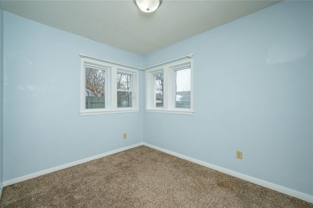 3613 53rd Street, Des Moines, IA 50310