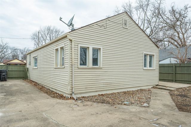 3613 53rd Street, Des Moines, IA 50310