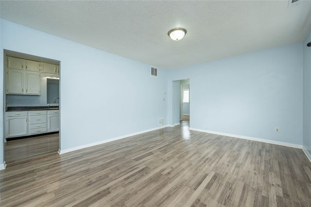 3613 53rd Street, Des Moines, IA 50310