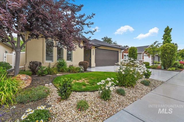6668 W Hammermill Dr, Boise, ID 83714