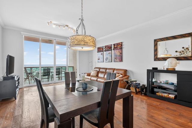 2640 Lake Shore Drive 2608, Riviera Beach, FL 33404