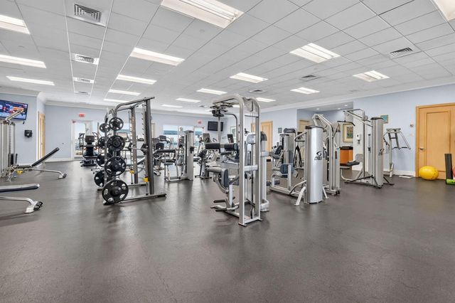2640 Lake Shore Drive 2608, Riviera Beach, FL 33404