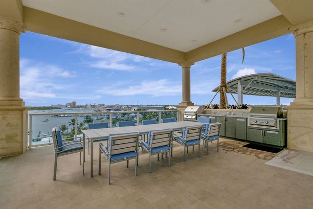 2640 Lake Shore Drive 2608, Riviera Beach, FL 33404