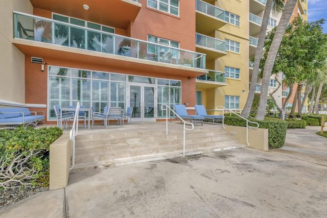2640 Lake Shore Drive 2608, Riviera Beach, FL 33404
