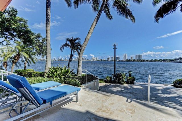 2640 Lake Shore Drive 2608, Riviera Beach, FL 33404