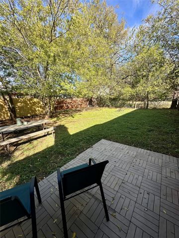 1005 Waverly Drive, Arlington, TX 76015