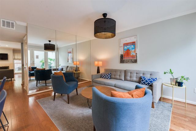 2324 Steel Street 20, Houston, TX 77098