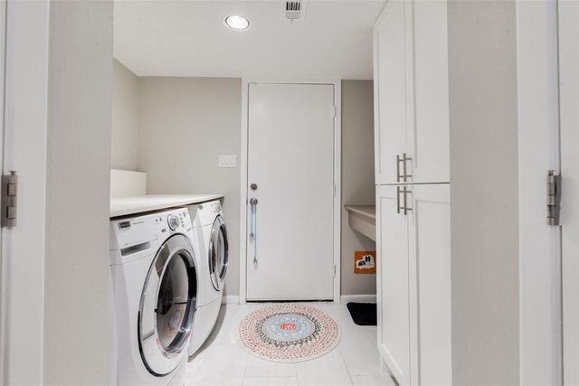 2324 Steel Street 20, Houston, TX 77098