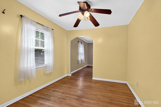 510 Cook Avenue, Middlesex, NJ 08846
