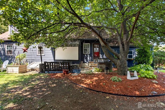 510 Cook Avenue, Middlesex, NJ 08846