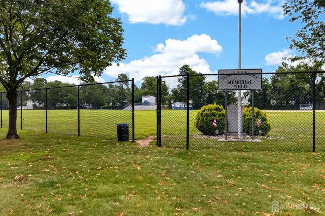 510 Cook Avenue, Middlesex, NJ 08846