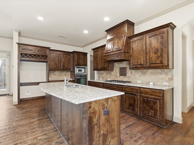 7013 Brook Forest Circle, Plano, TX 75024