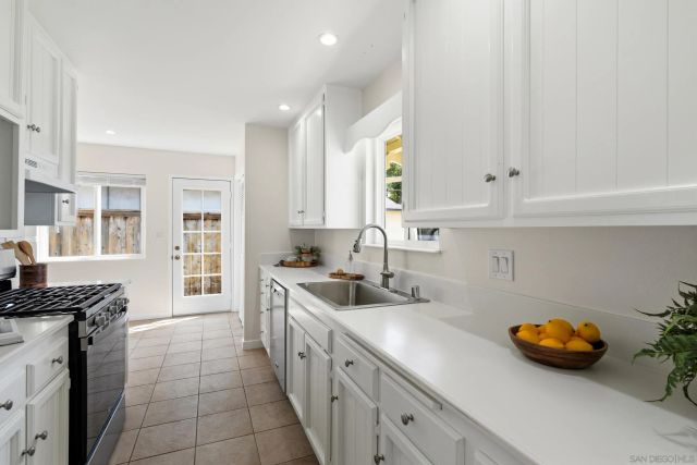 5354 PEYTON PLACE, San Diego, CA 92117