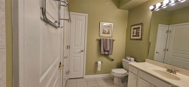 24 N De Baun Avenue 303, Suffern, NY 10901