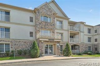 24 N De Baun Avenue 303, Suffern, NY 10901
