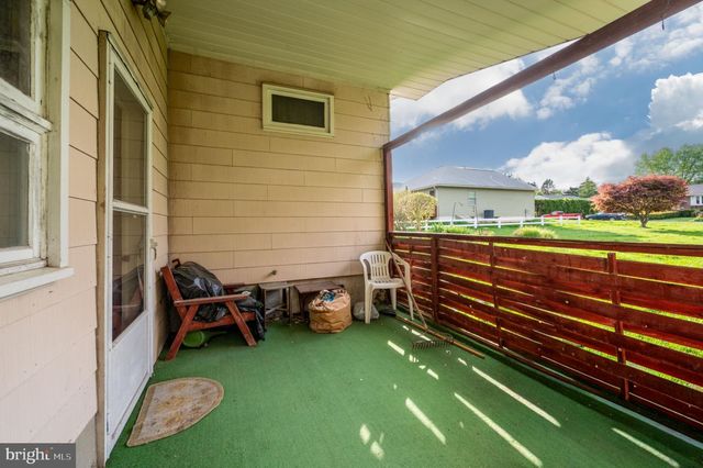 1430 LOGAN ST, Reading, PA 19607