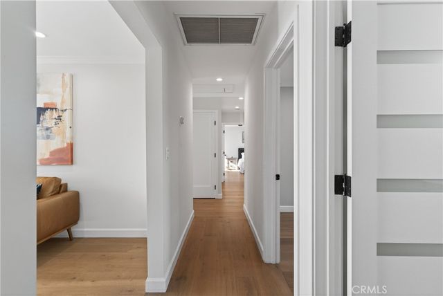 10415 Cumpston, North Hollywood, CA 91601