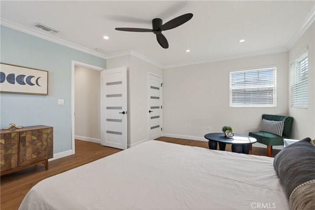 10415 Cumpston, North Hollywood, CA 91601