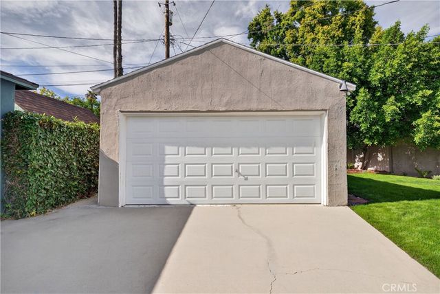 10415 Cumpston, North Hollywood, CA 91601