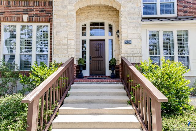 9010 Woodland Trace, Boerne, TX 78006