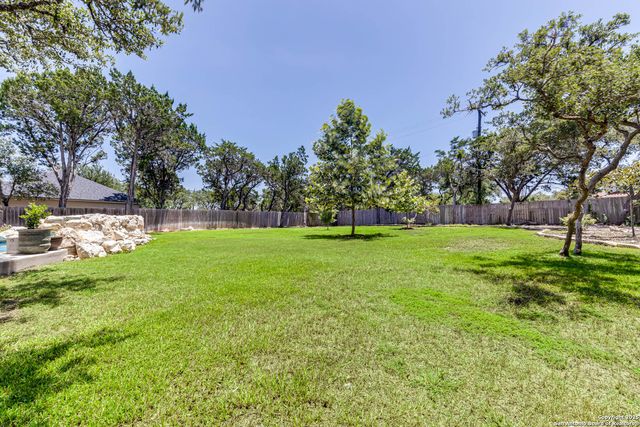 9010 Woodland Trace, Boerne, TX 78006