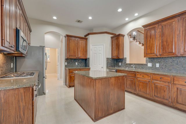 2746 Nightwind Court, Frisco, TX 75034