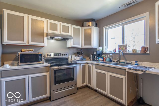 5107 Martha Street, Indianapolis, IN 46241