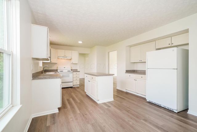 2236 Dates Street, Delaware, OH 43015