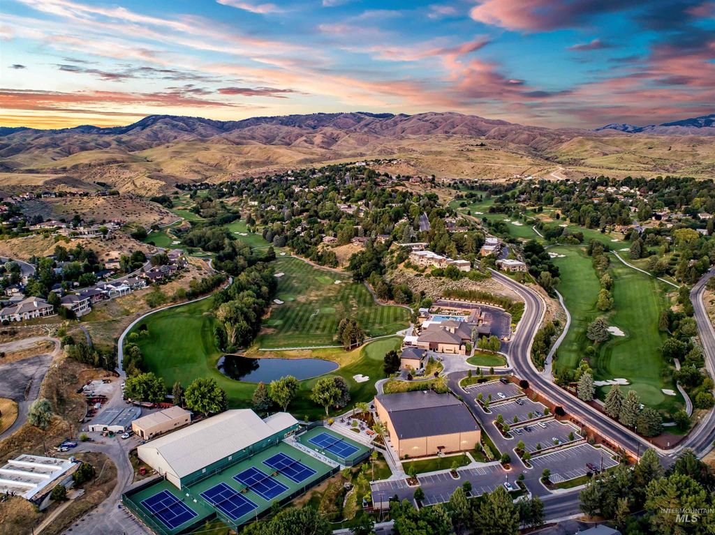 3448 N Crane View Ln, Boise, ID 83702