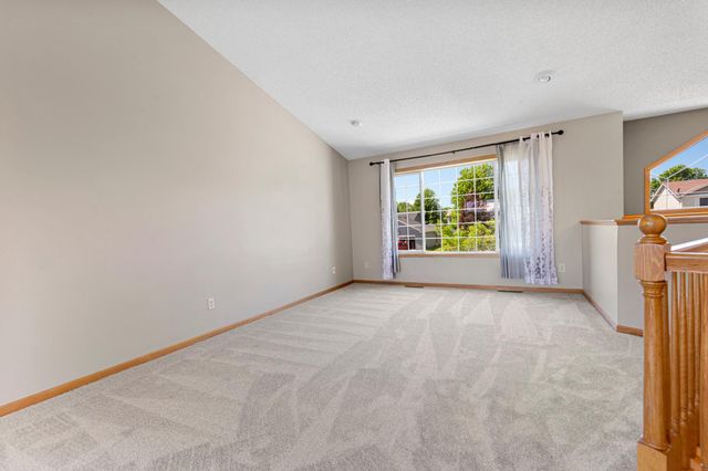 314 12th Avenue NE, Lonsdale, MN 55046