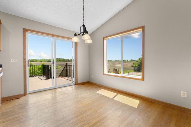 314 12th Avenue NE, Lonsdale, MN 55046
